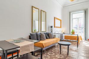 Elegant Apt Steps from Castello Ursino in Catania