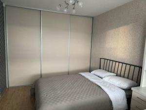 Spacious&cozy south apartment