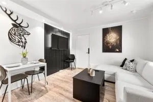 Pergola - Free parking - 5 min walk to facilities - Minde