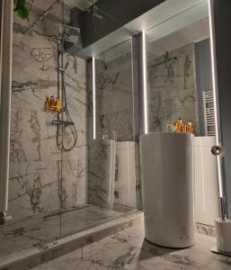 Aparthotel OMV 21