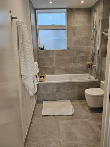 Fulham Design Apartment