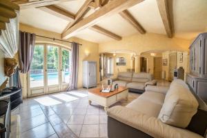 Villa Serenity by Villa Plus