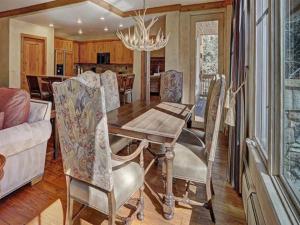 Beaver Creek Elkhorn - 2 Bedroom Condo By Gondola Resorts