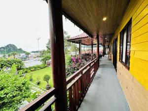 Kim An Homestay, Pizza - Cafe