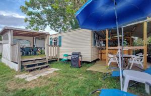 Campings Beautiful Stacaravan In Les Mathes : photos des chambres