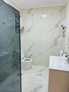 شقه ارضى بحديقه بالرحاب