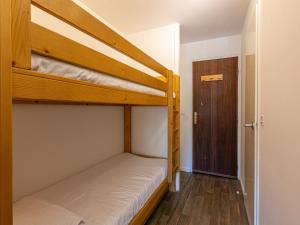 Studio rénové avec balcon, parking et proche pistes à Val-dIsère - FR-1-694-287