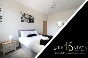 Luke Stays -Hillfield St Bensham - Ravensworth