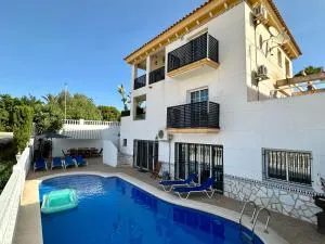 A 5 minutos de la playa casa de vacaciones con piscina privada - Los Lorentes