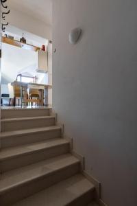 Bright And Light Apartments