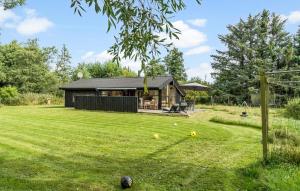 Cozy Home In Strandby With Wifi