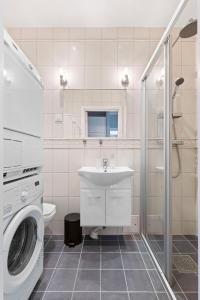 Modern and bright apartment in central Oslo