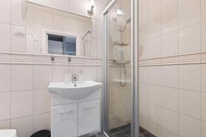 Modern and bright apartment in central Oslo