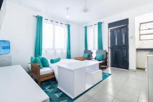 Sunny sands beach apartment 5