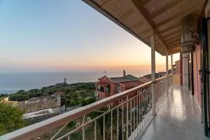 Traditional Panoramic Sea View - Lákones