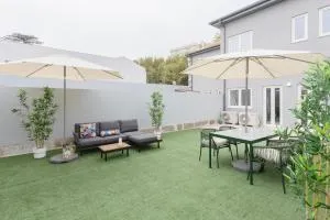 Liiiving in Matosinhos- Colorwave Terrace House - Guifões