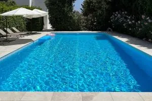 Villa en zona Playa D'en Bossa con gran piscina - Sant Francesc de s'Estany
