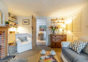 Stone Cottages - Bodham