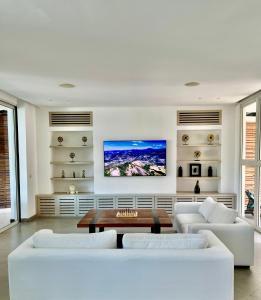 450 квадратных метров, Вид на Рисовое Поле и Лес