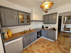Maisons de vacances La Genestiere : photos des chambres
