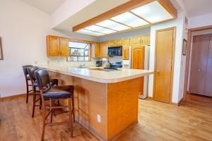 Family Vacation on the lake water toys king bed