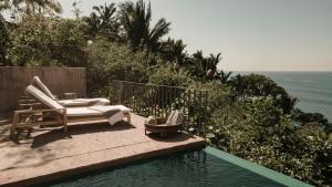 Rosa Morada Luxury Villas with Private Beach