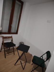 B&B / Chambres d'hotes Locatif gare Lille Europe Souvenir : photos des chambres