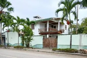 Casa 2 pisos cerca de la playa - 阿扬格