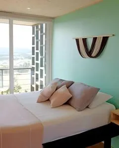 Cabañas del cerro 2 - Chacurra