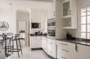 Sandton 6 Bedroom Luxury Home