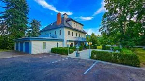 Gardenview Estate Bed and Breakfast - Ione