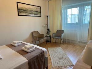 Parliament House by Darius Residence