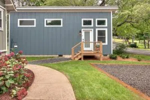 Brand New Modern Asheville Escape - Busbee