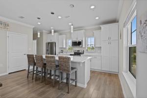 Coastal Breeze at Lost Key Golf & Beach Club