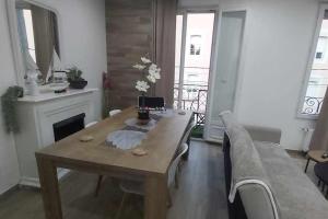 Appartements l- immeuble Booking a Chalon sur Saone : photos des chambres