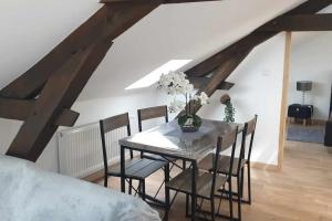 Appartements l- immeuble Booking a Chalon sur Saone : photos des chambres