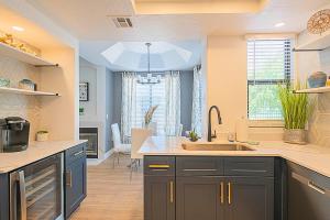 Westin Kierland Area , Group-Friendly Stay with Pool & Parking- 170