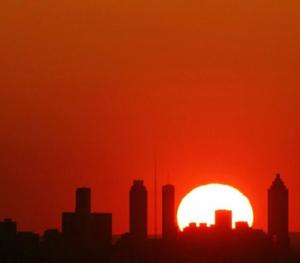 Lovely 2 Story 3 Bedms 3 Baths Home by Stone Mountain Park!