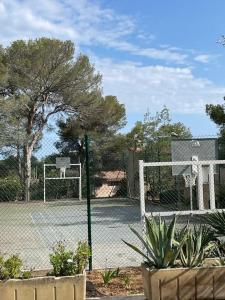 T2 4 personnes proche des plages