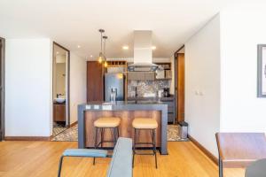 Stylish 2 Masters with Patio and View