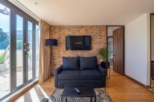 Stylish 2 Masters with Patio and View