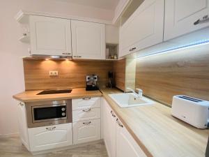 1BD Ap In La Mer Complex Private Beach And Pool