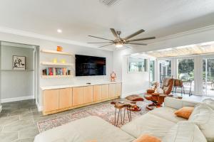 Walk to Beach Cape Coral Home with Grill and Patio