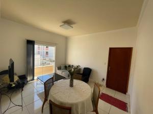 Apartamento espaçoso de 3 quartos