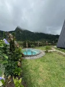 Pika 04 by Pika cabins con Piscina privada - Sorá