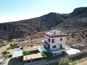 Triton Villa