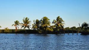 Vila Axé Casa Amarela Guaratiba