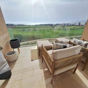 Dreams Dunes Den Duplex Ocean & Golf View Taghazout Bay Taouirt - 4-star hotels in Taghazout