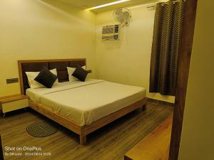 Good Vibes Hotel