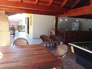 Alugo casa com Piscina na Praia, ate 20 pessoas